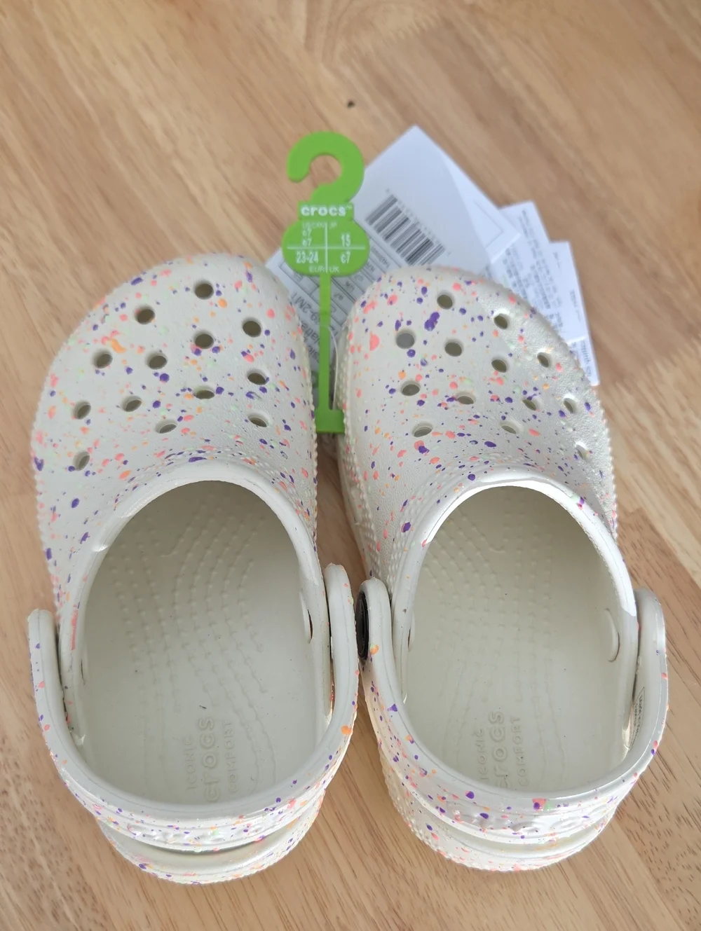 CROCS Toddler size 7C - Cream Glow in the Dark Clogs